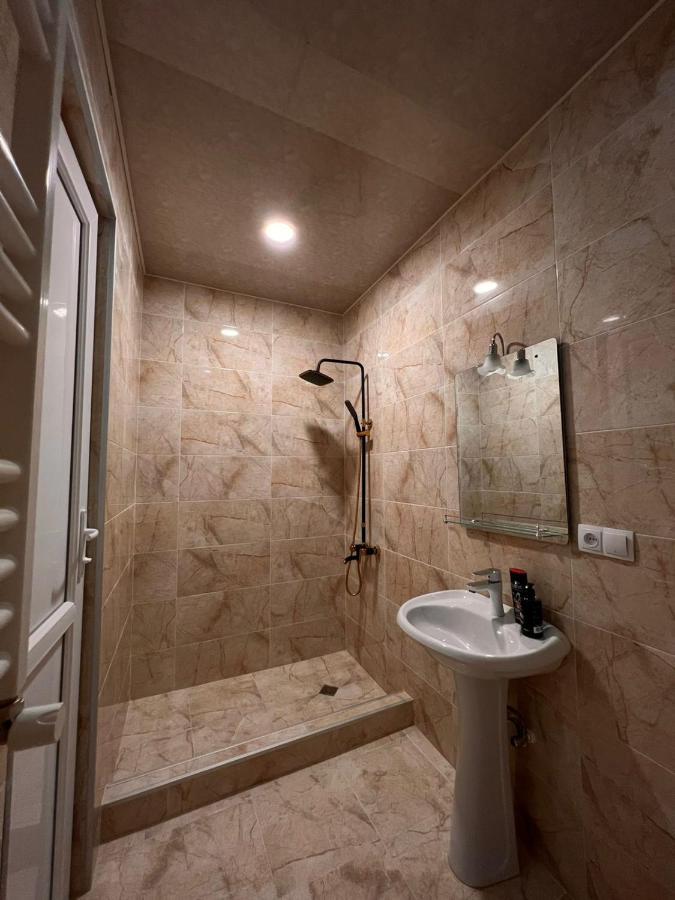 Woodland Borjomi Hotel ภายนอก รูปภาพ
